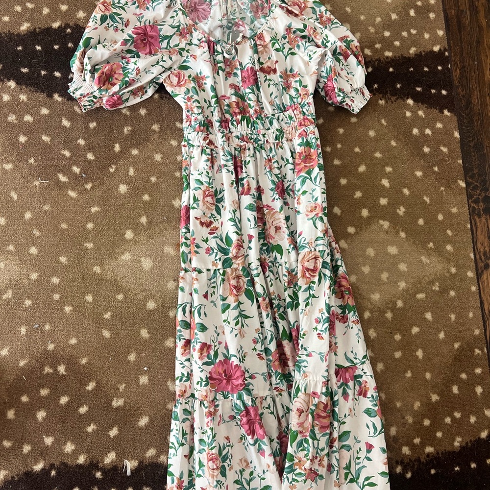 Floral Maxi Dress with Puff Sleeves